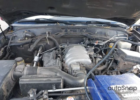 2003 Toyota Land Cruiser из США, поврежденный, VIN JTEHT05J832043971